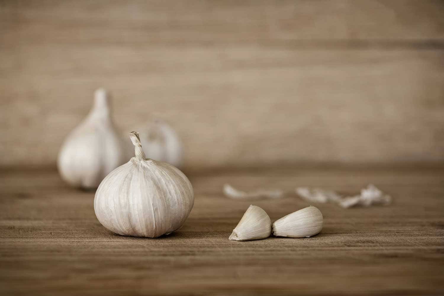 Featured image for “Garlic: More than just flavor, a powerful addition to your diet!”